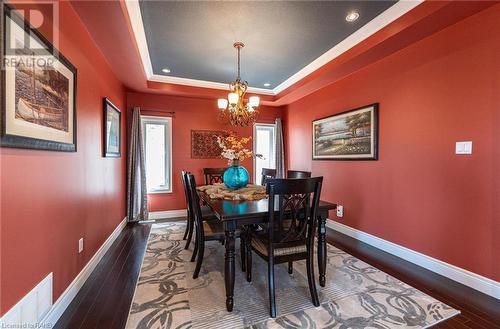 12 Sistine Court, Hamilton, ON - Indoor Photo Showing Dining Room