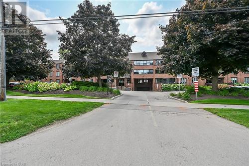 150 Wilson Street W Unit# 112, Ancaster, ON - Outdoor