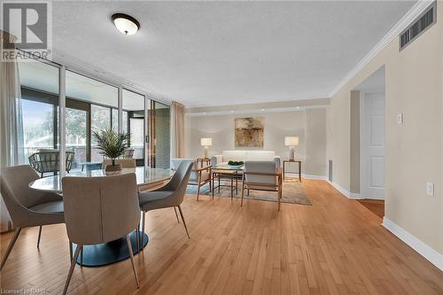 150 Wilson Street W Unit# 112, Ancaster, ON - Indoor Photo Showing Dining Room