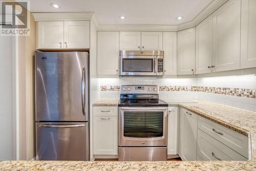 1225 North Shore Boulevard E Unit# 608, Burlington, ON - Indoor Photo Showing Kitchen With Upgraded Kitchen