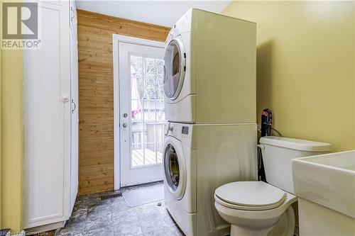 83 Graham Avenue S, Hamilton, ON - Indoor Photo Showing Laundry Room