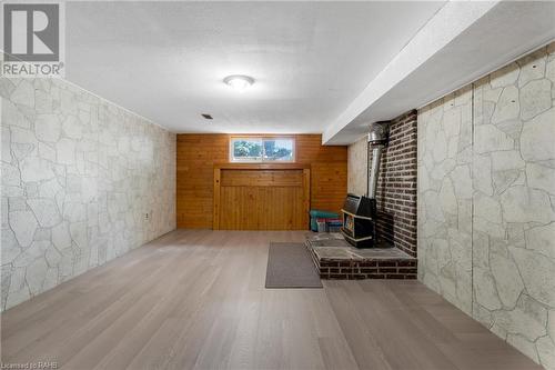 34 Rita Avenue, Hamilton, ON - Indoor Photo Showing Other Room