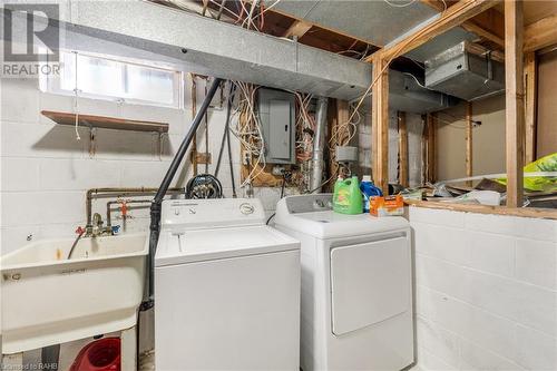 34 Rita Avenue, Hamilton, ON - Indoor Photo Showing Laundry Room