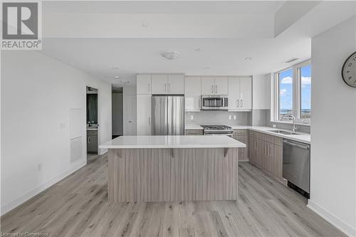 2007 James Street Unit# 707, Burlington, ON - Indoor Photo Showing Kitchen With Stainless Steel Kitchen With Double Sink With Upgraded Kitchen