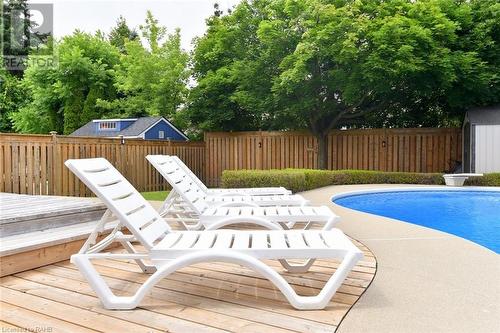 3 Suter Crescent, Dundas, ON - Outdoor With In Ground Pool