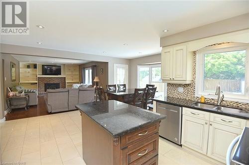 3 Suter Crescent, Dundas, ON - Indoor Photo Showing Kitchen With Double Sink