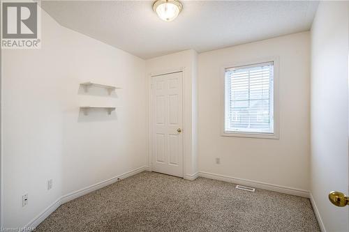 100 Beddoe Drive Unit# 7, Hamilton, ON - Indoor Photo Showing Other Room