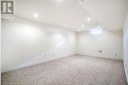 100 Beddoe Drive Unit# 7, Hamilton, ON - Indoor Photo Showing Other Room