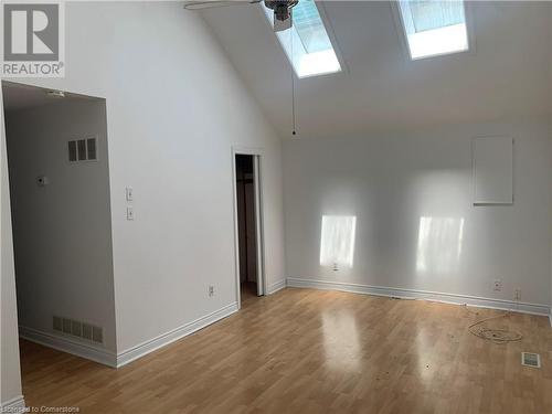 654 West 5Th Street, Hamilton, ON - Indoor Photo Showing Other Room