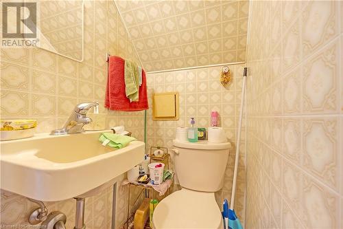 560 Aberdeen Avenue, Hamilton, ON - Indoor Photo Showing Bathroom