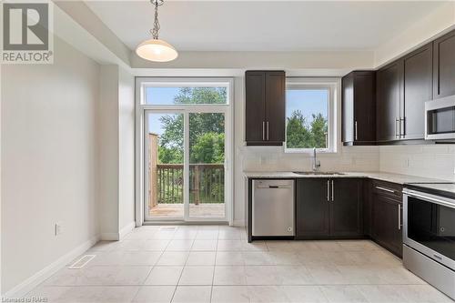 1169 Garner Road E Unit# 29, Hamilton, ON - Indoor Photo Showing Kitchen