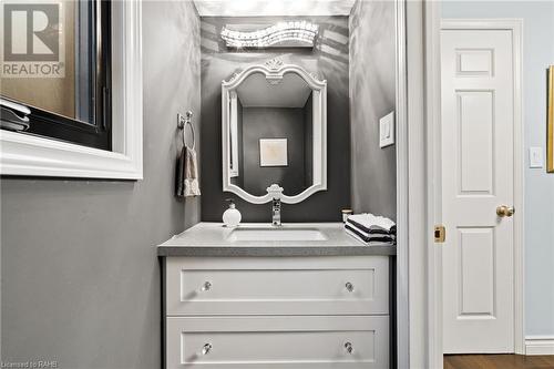 39 Belair Drive, St. Catharines, ON - Indoor Photo Showing Bathroom