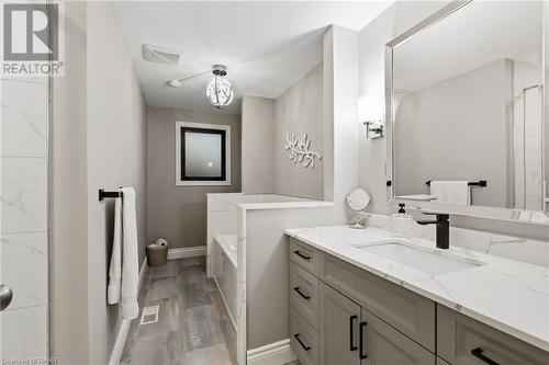 39 Belair Drive, St. Catharines, ON - Indoor Photo Showing Bathroom