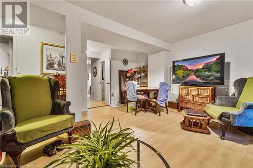 275 Dunsmure Road, Hamilton, ON - Indoor Photo Showing Living Room