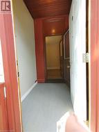 sun-room/foyer looking in - 