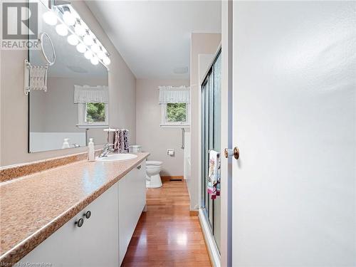 5244 Cedar Springs Road, Burlington, ON - Indoor Photo Showing Bathroom