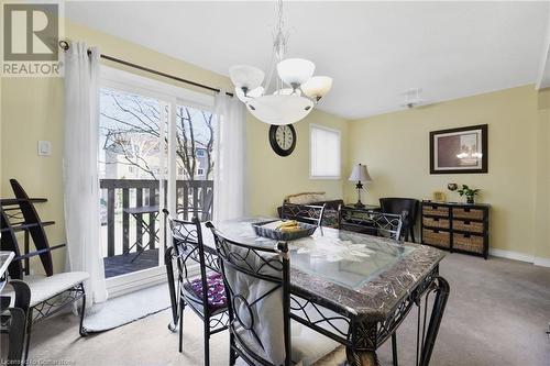 985 Limeridge Road E Unit# 32, Hamilton, ON - Indoor Photo Showing Dining Room