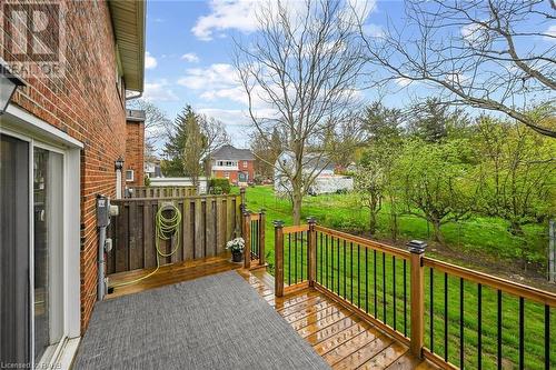 125 Livingston Avenue Unit# 16, Grimsby, ON - Outdoor With Deck Patio Veranda