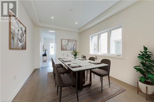 3916 Leonardo Street, Burlington, ON - Indoor Photo Showing Dining Room