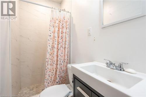 13 Henry Street Unit# Upper, Hamilton, ON - Indoor Photo Showing Bathroom