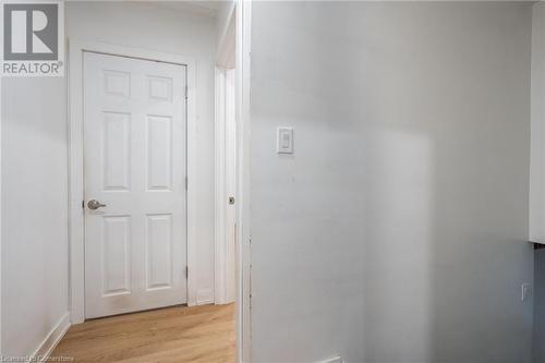 13 Henry Street Unit# Upper, Hamilton, ON - Indoor Photo Showing Other Room