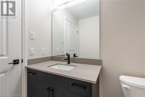 120 Springvalley Crescent Unit# 302, Hamilton, ON - Indoor Photo Showing Bathroom