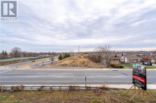 120 Springvalley Crescent Unit# 302, Hamilton, ON - Outdoor With View