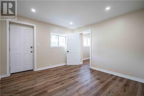 127 Robins Avenue, Hamilton, ON - Indoor Photo Showing Other Room