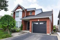 43 Glenayr Street  Hamilton, ON L9C 7J2