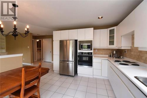 43 Glenayr Street, Hamilton, ON - Indoor Photo Showing Kitchen