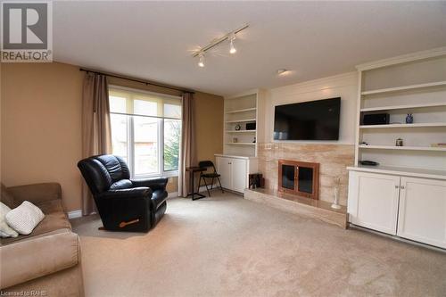 43 Glenayr Street, Hamilton, ON - Indoor Photo Showing Living Room With Fireplace