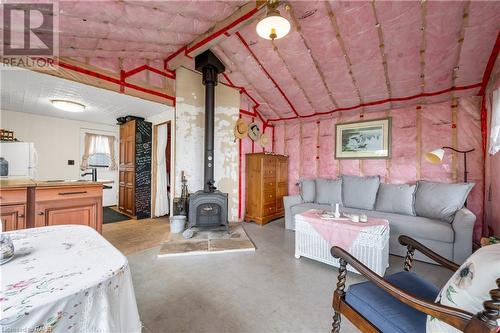 99 Teddy Bear Lane, South Bruce Peninsula, ON - Indoor Photo Showing Living Room