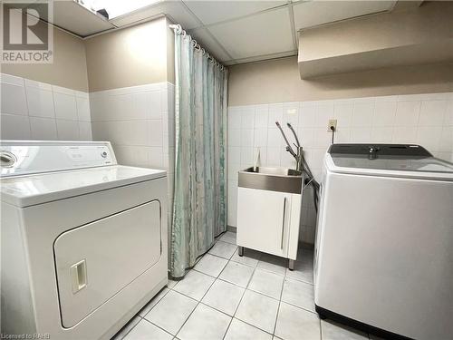 Basement - laundry - 407 Melanie Crescent, Ancaster, ON - Indoor Photo Showing Laundry Room