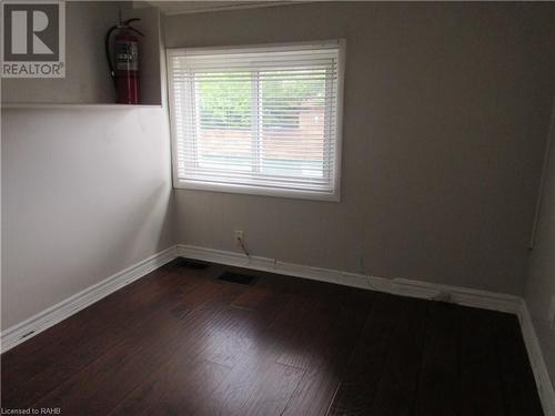 205 Kenilworth Avenue N Unit# 2, Hamilton, ON - Indoor Photo Showing Other Room