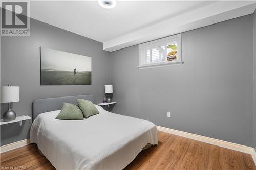 37 Mary Street, St. Catharines, ON - Indoor Photo Showing Bedroom