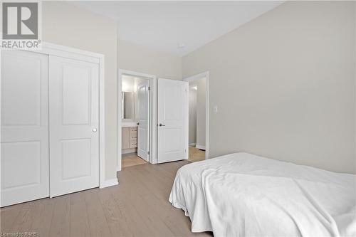 117 Hibiscus Lane, Hamilton, ON - Indoor Photo Showing Bedroom