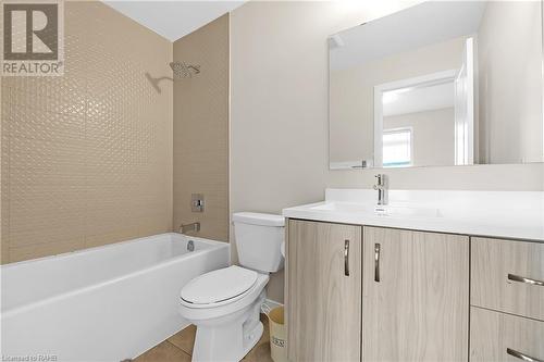 117 Hibiscus Lane, Hamilton, ON - Indoor Photo Showing Bathroom