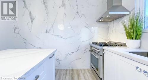 179 Orchard Drive, Ancaster, ON - Indoor Photo Showing Kitchen