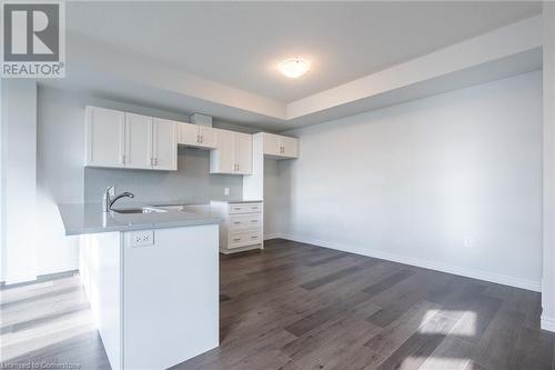 2620 Binbrook Road Unit# 207, Hamilton, ON - Indoor Photo Showing Kitchen