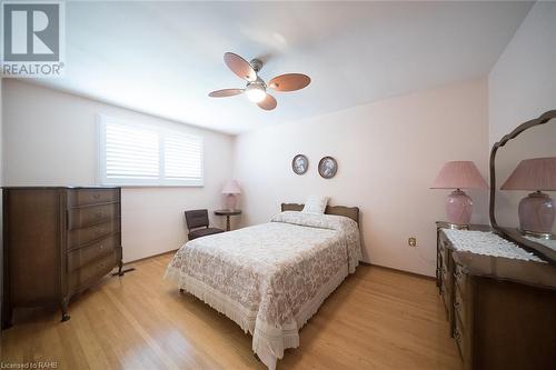 783 Lawrence Road, Hamilton, ON - Indoor Photo Showing Bedroom