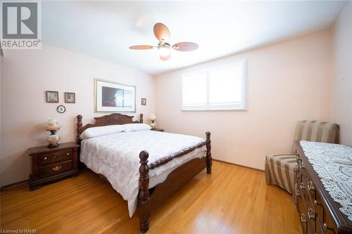 783 Lawrence Road, Hamilton, ON - Indoor Photo Showing Bedroom