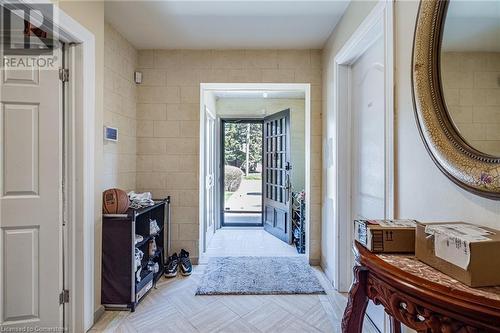 23 West Park Avenue, Hamilton, ON - Indoor Photo Showing Other Room