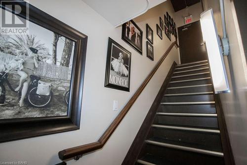 2082 Pine Street, Burlington, ON - Indoor Photo Showing Other Room