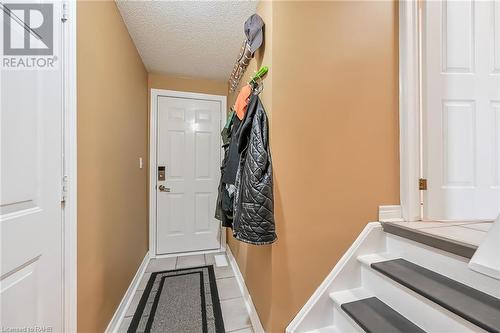 46 Redtail Crescent, Hamilton, ON - Indoor Photo Showing Other Room