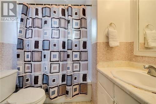 179 Habitant Drive, Toronto, ON - Indoor Photo Showing Bathroom