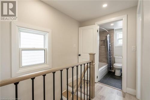 68 Harrison Avenue, Hamilton, ON - Indoor Photo Showing Other Room