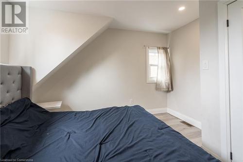 68 Harrison Avenue, Hamilton, ON - Indoor Photo Showing Bedroom