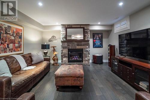 67 Alma Street, Dundas, ON - Indoor Photo Showing Living Room With Fireplace