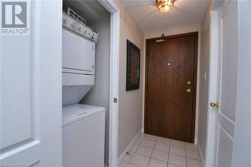 1276 Maple Crossing Boulevard Unit# 1508, Burlington, ON - Indoor Photo Showing Laundry Room