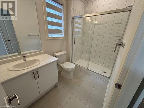 47 Bloomfield Crescent, Cambridge, ON - Indoor Photo Showing Bathroom